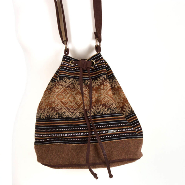 Beuteltasche aus Peru mit Rautenmuster
