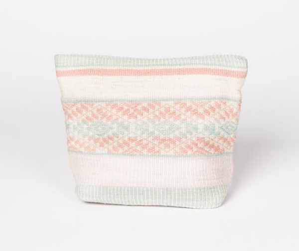 Wayra Cosmetic Pouch aus Peru - sandfarben